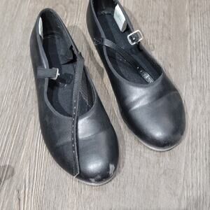 Revolution Dance Wear Tap Shoes 7 M